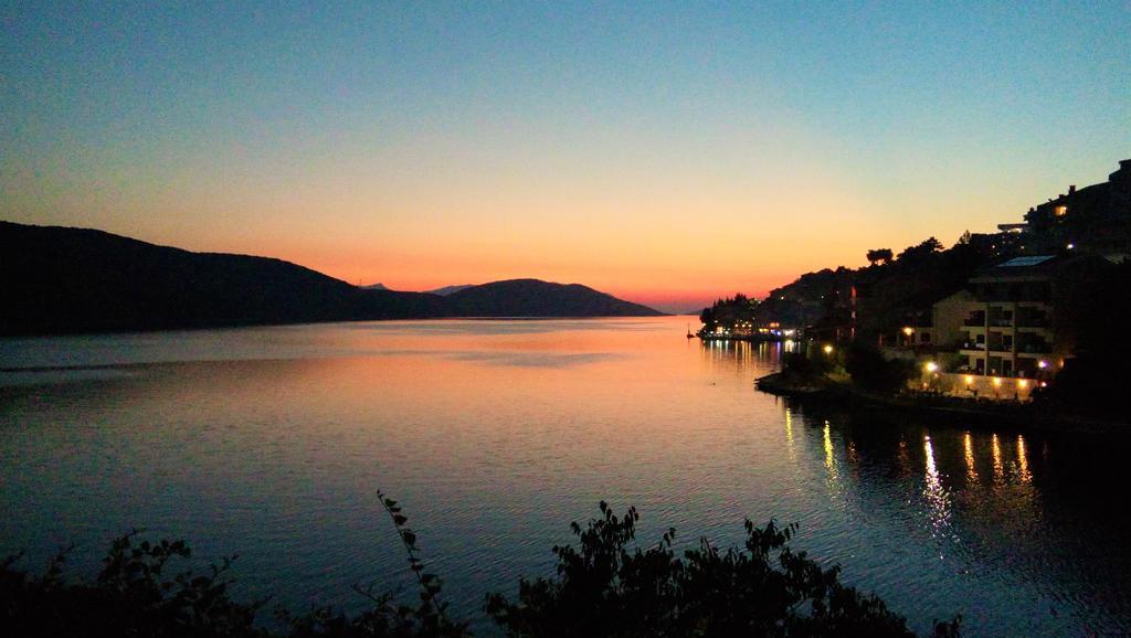 Villa Obad Guest House Неум Екстериор снимка