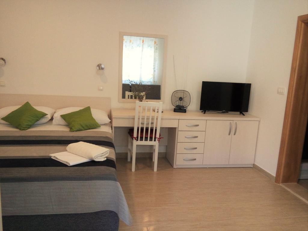 Villa Obad Guest House Неум Екстериор снимка