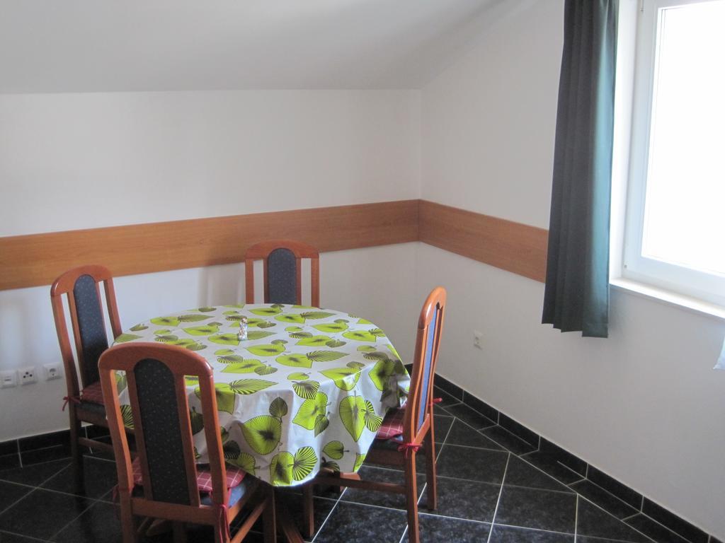 Villa Obad Guest House Неум Екстериор снимка