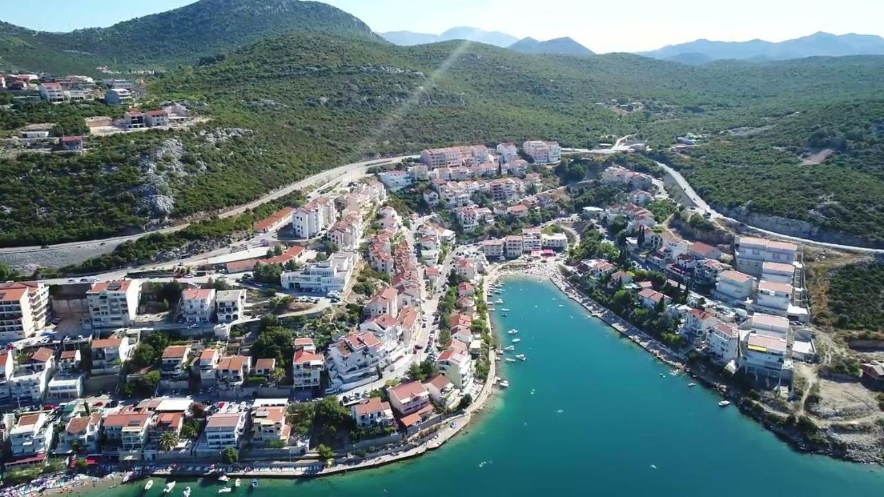 Villa Obad Guest House Неум Екстериор снимка